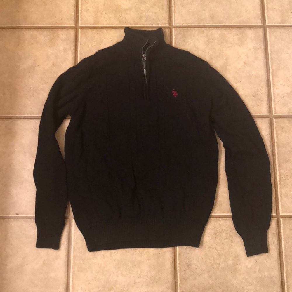 Medium Polo sweater